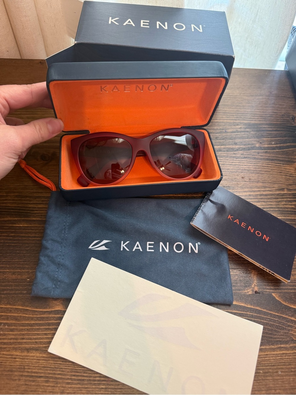 Kaenon Palisades Women’s Sunglasses Made In Italy 100% UV Protection